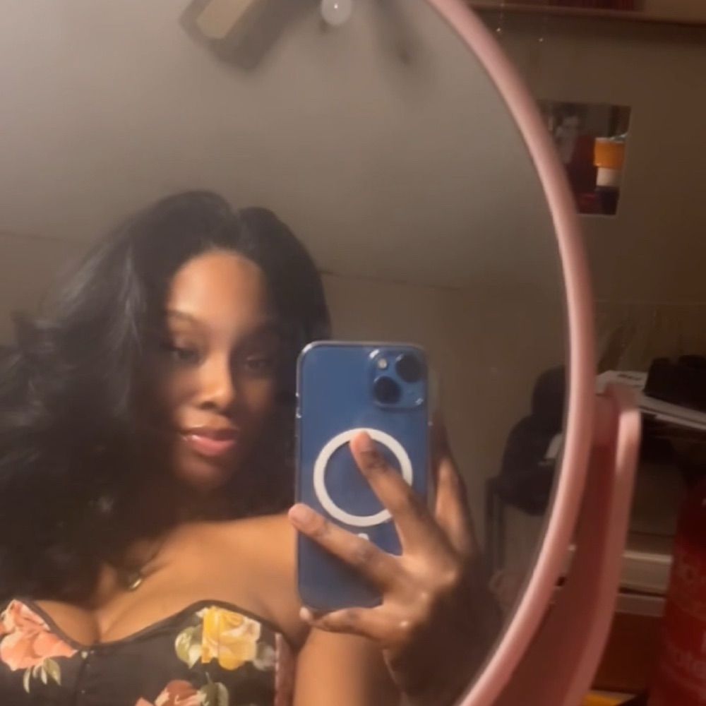 𝐾𝑎𝑦𝑙𝑎🍒