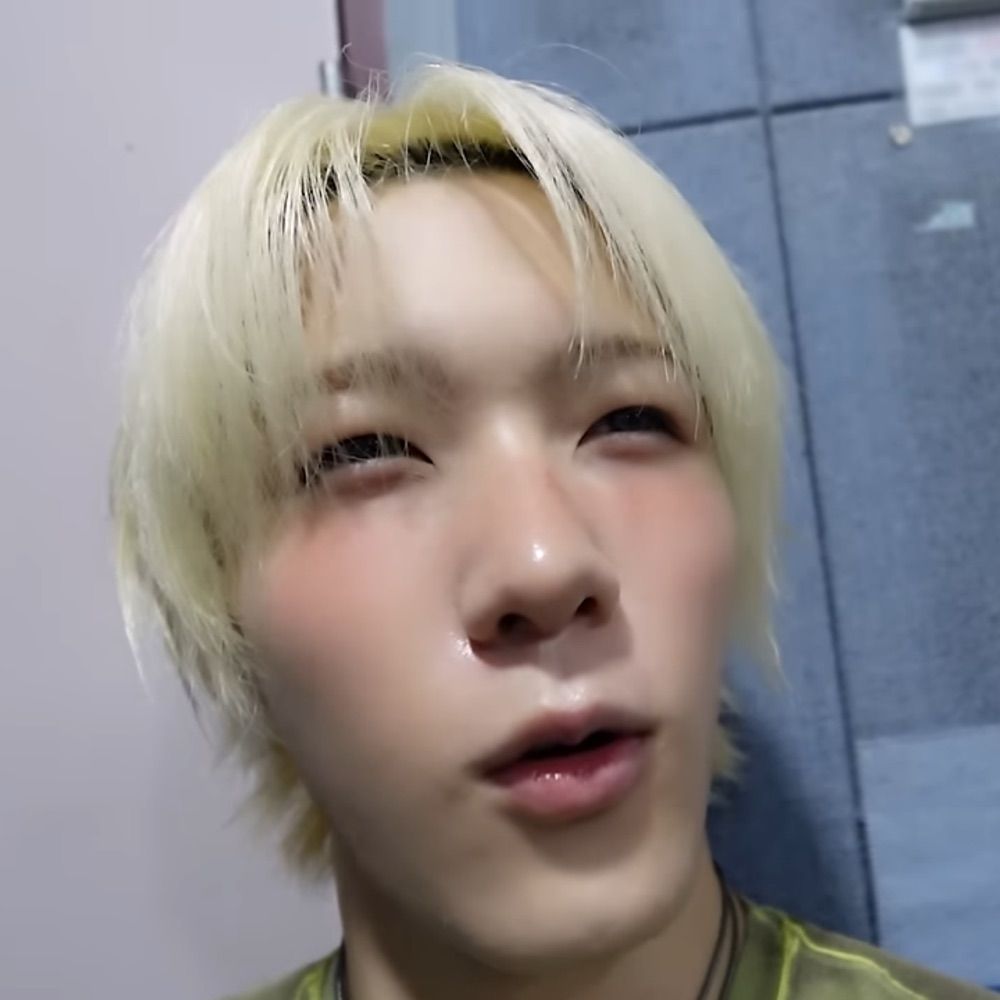 경즈