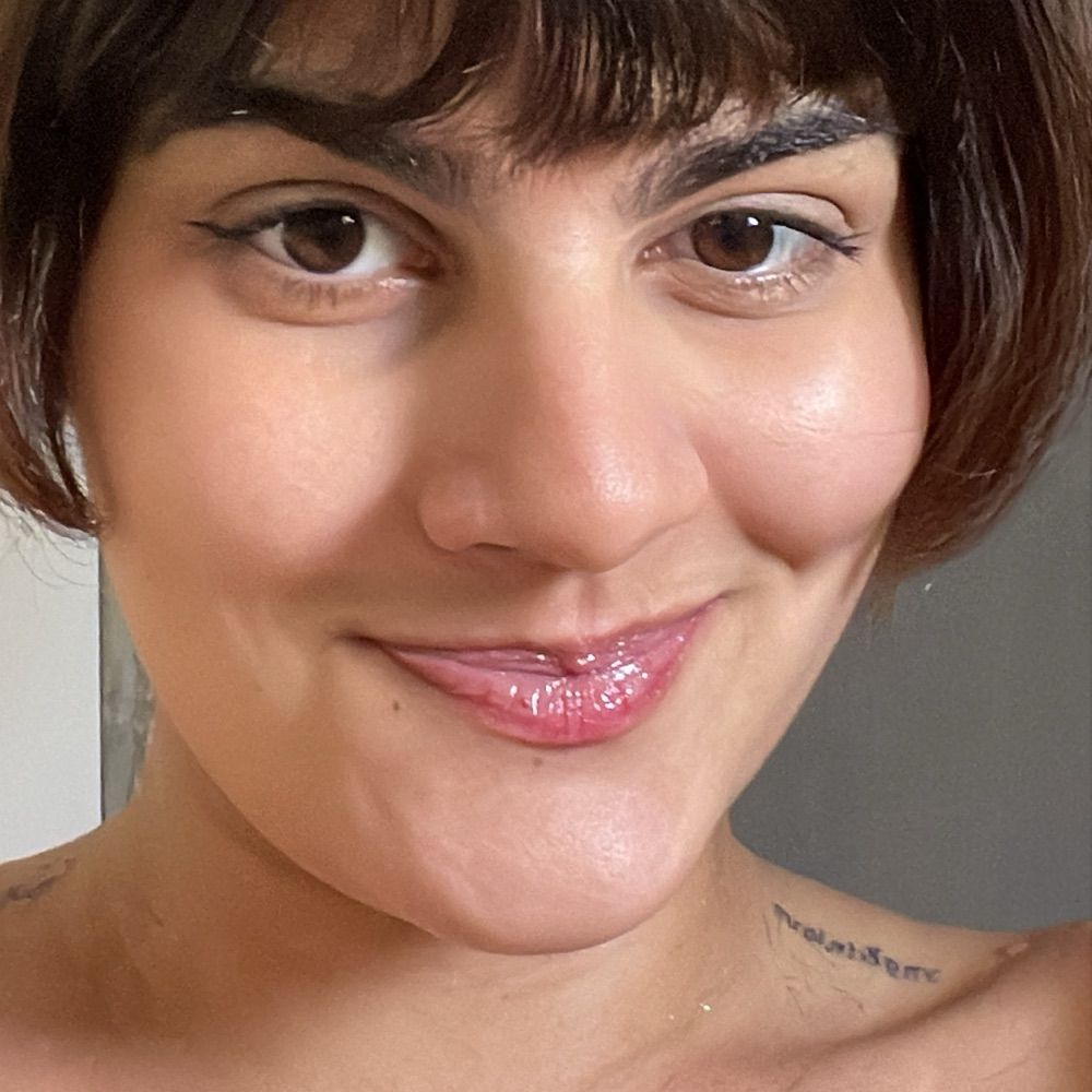mulheres casadas não vão a festas do pijama