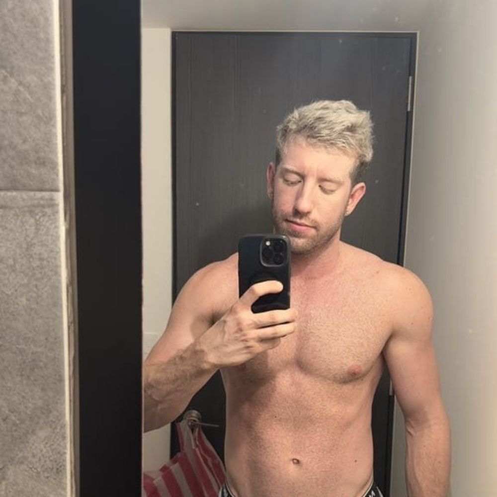 CHRIS🏳️‍🌈