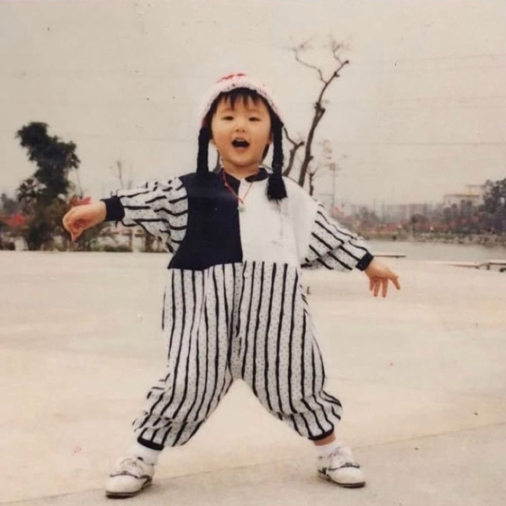 Xueyi Zhou