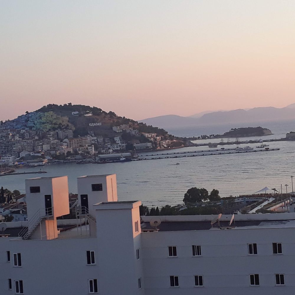 Barbaros