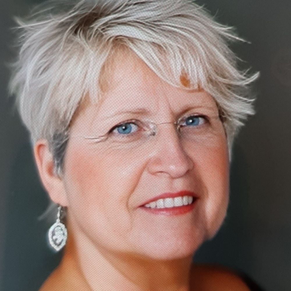 Suzanne Taylor