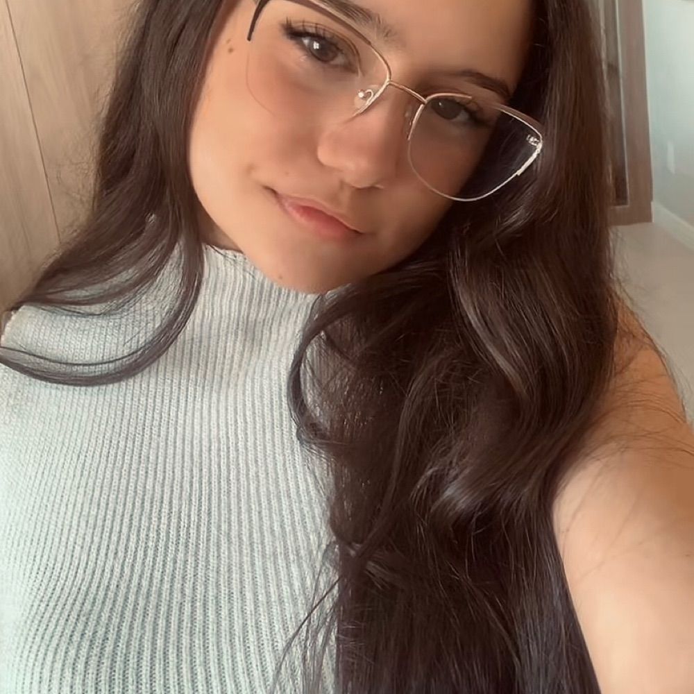 Nicolly Calil 