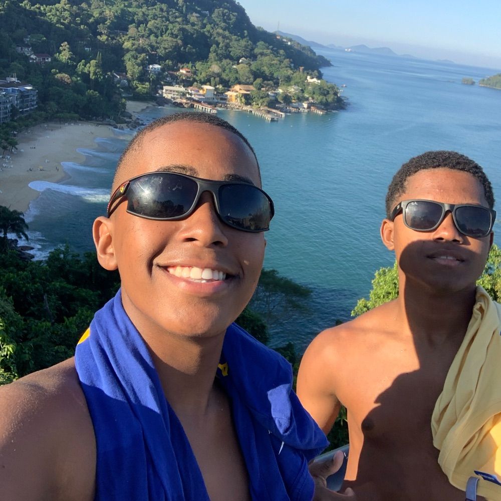 Léo 🇦🇴