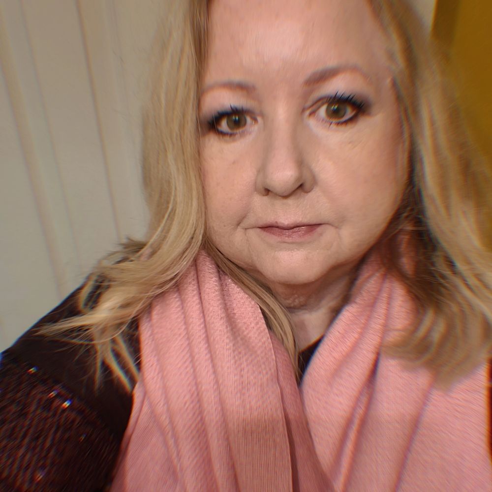 Deb Belle