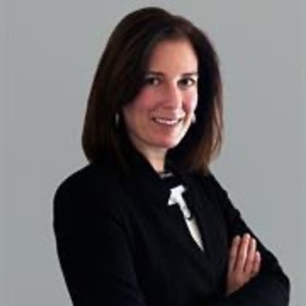 Dr. Raquel Nogueira Arjona