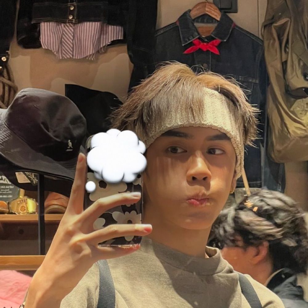 ⋆ ˚｡⋆୨୧˚ Fah ⋆ ˚｡⋆୨୧˚