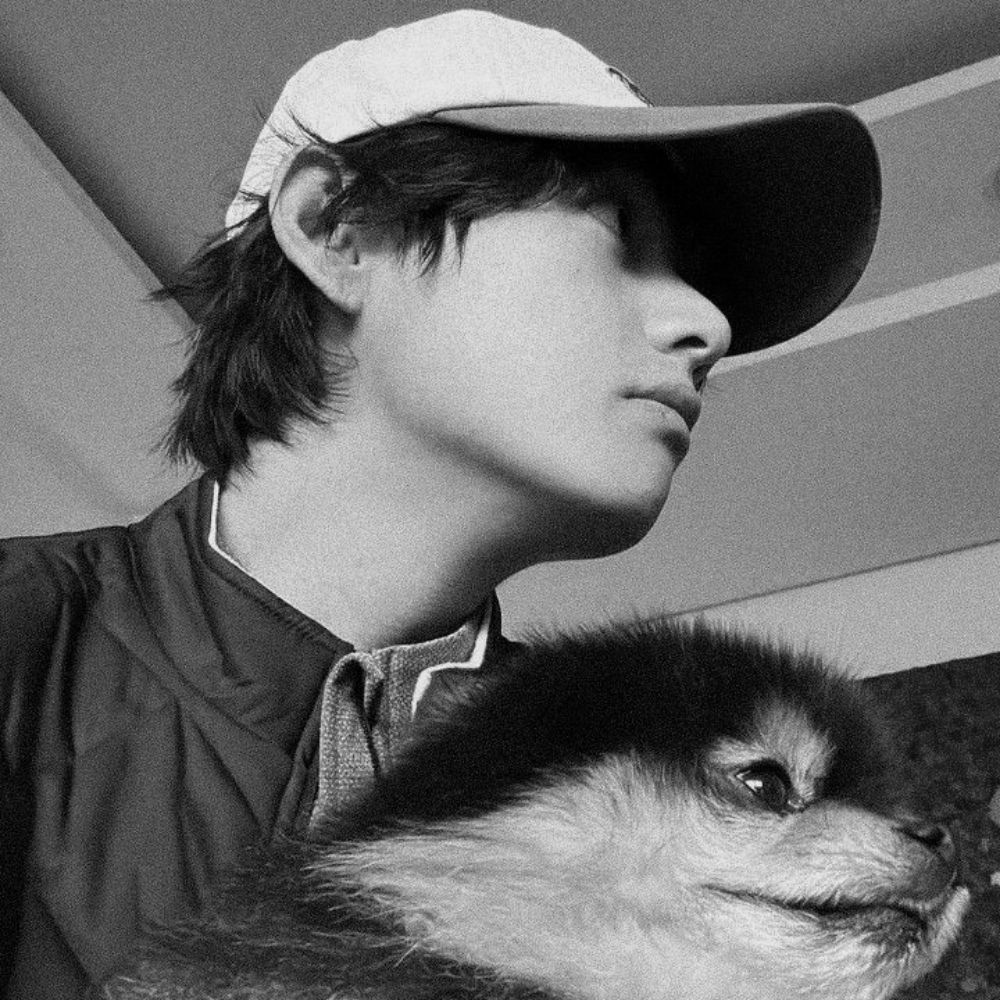taylor⁷ | taehyung's bf   