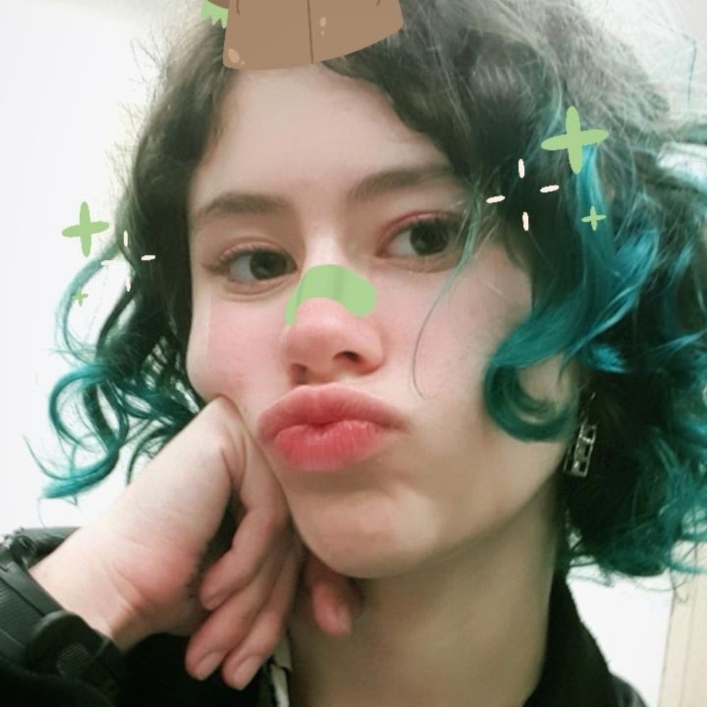 Juno ou Dante (ou a Luci da bio) 🍄