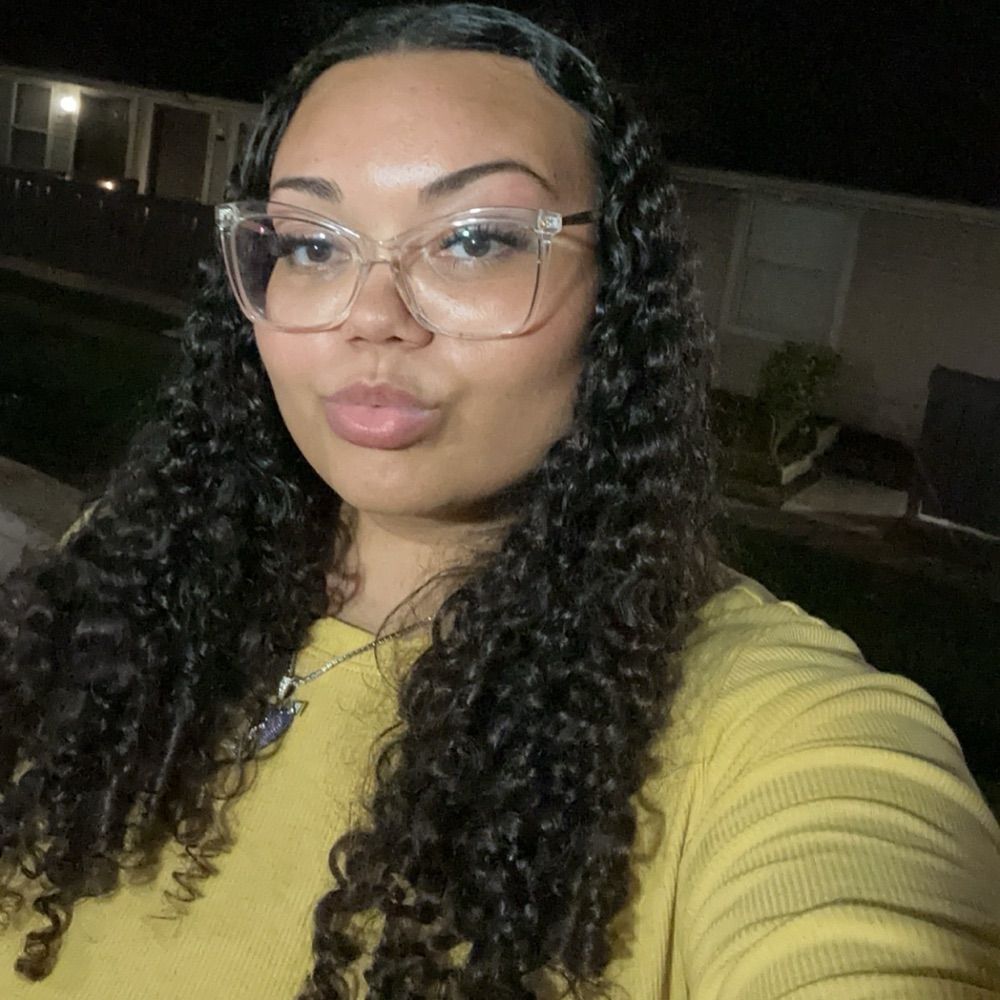KAYLA🍯