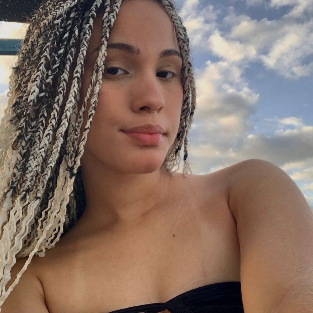 Maria Clara Azevedo 