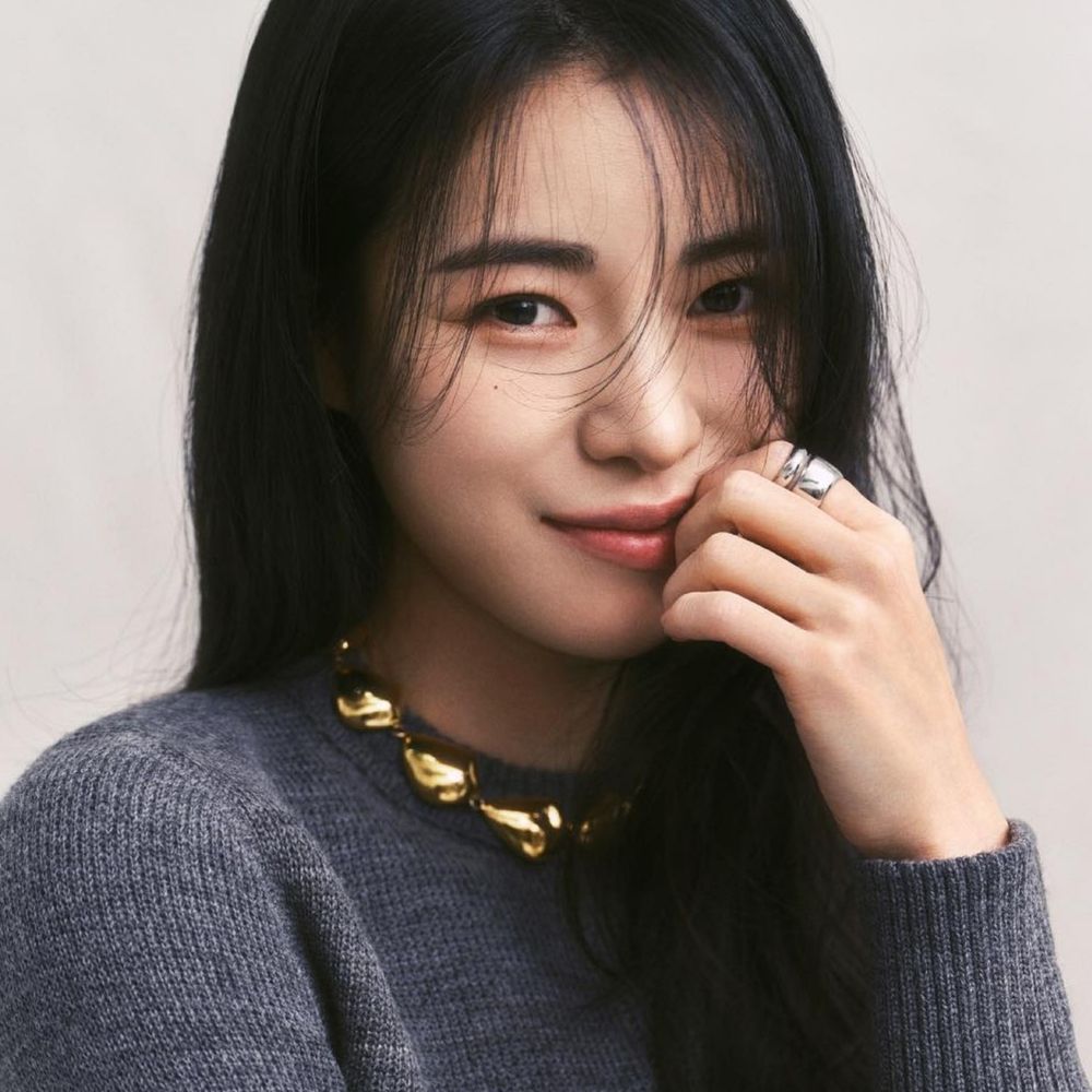 Jiyeon.