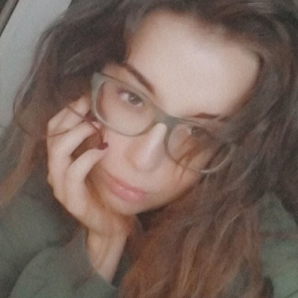 girly ria