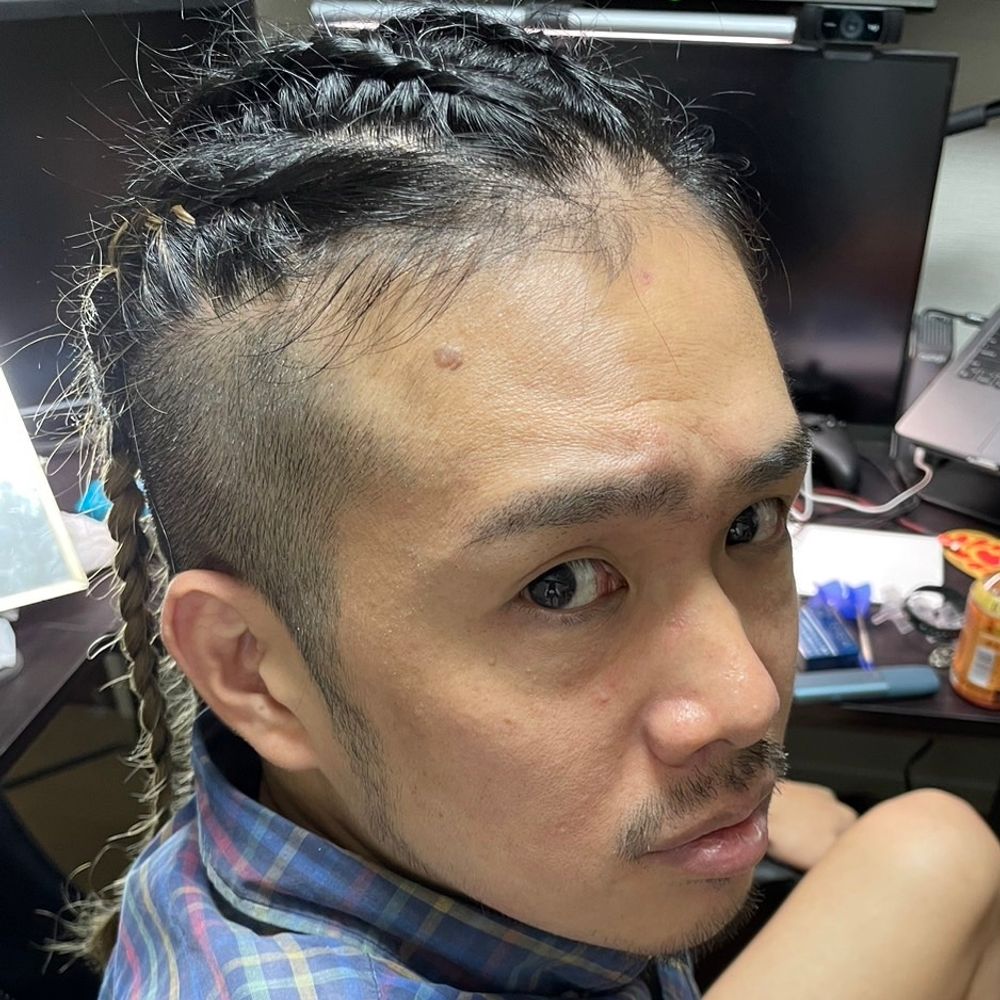 Satoshi SUZUKI