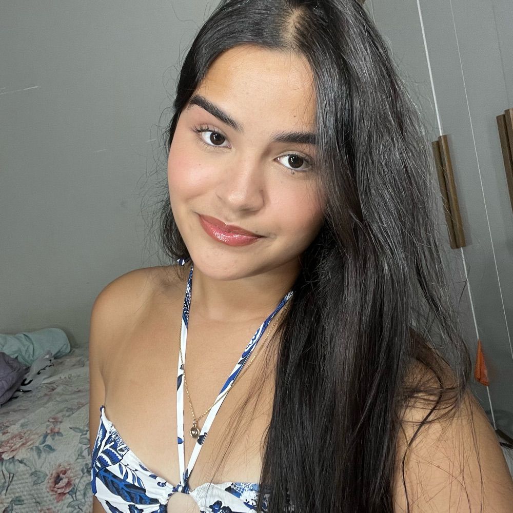 júlia