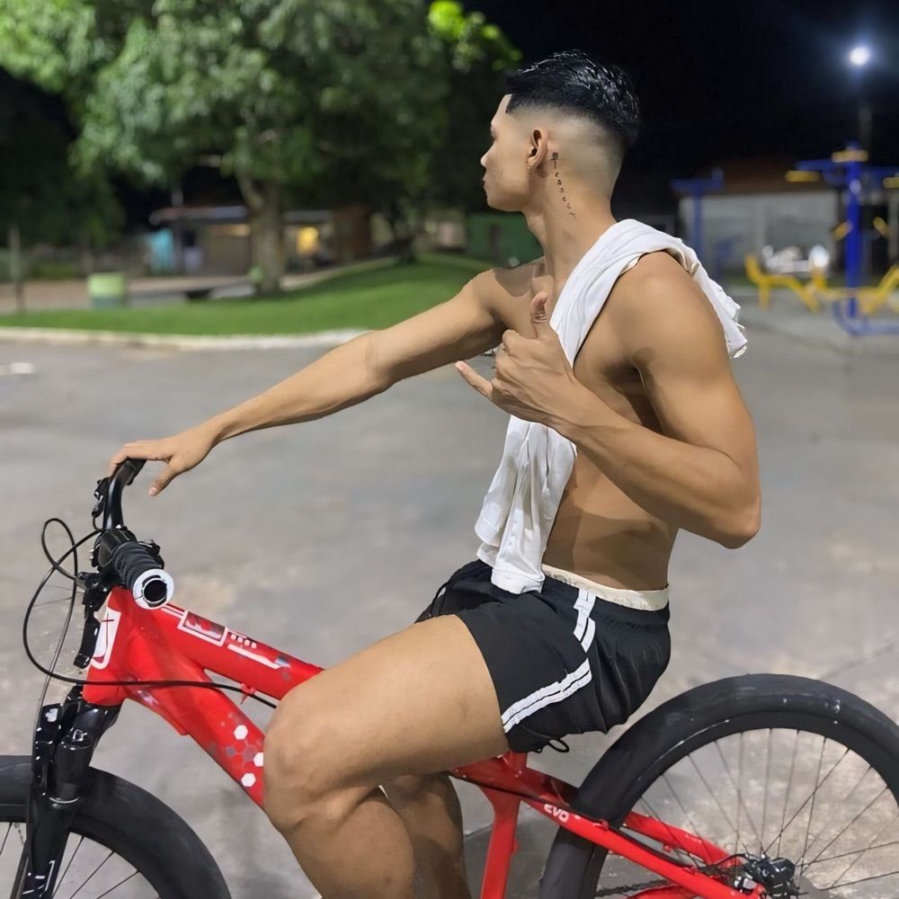 VS🤴🏽