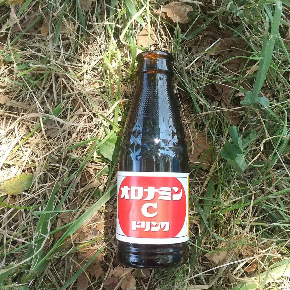 ☕ あくろく 悪のオロナミンC｡