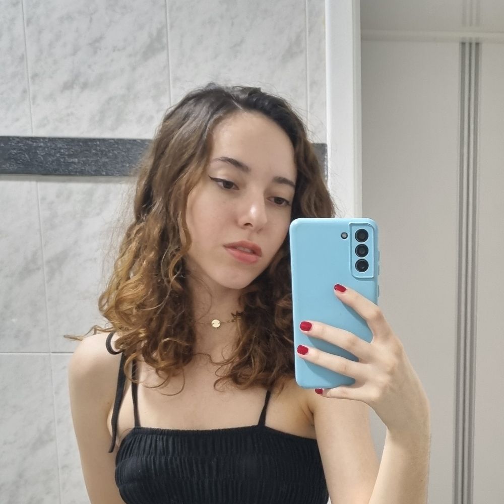 ana flávia ☀️🪐