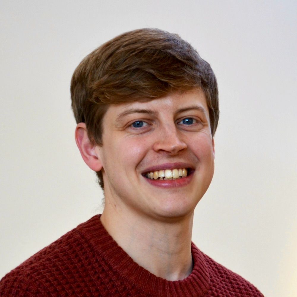 Dr Sam Rowe