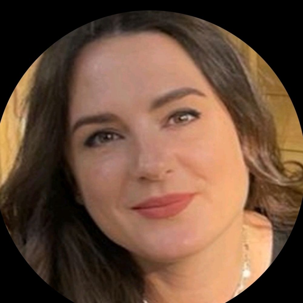 Dr Leona Ryan