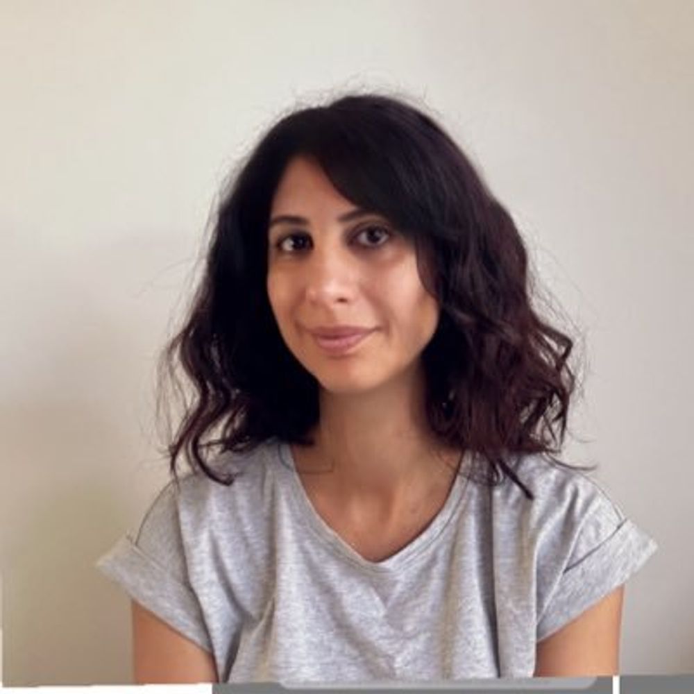 Haleh Agar