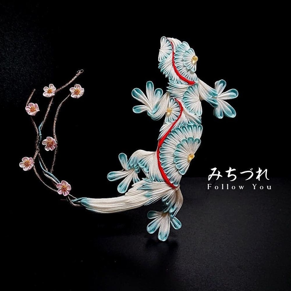 つまみ細工『みちづれ』MITIZURE