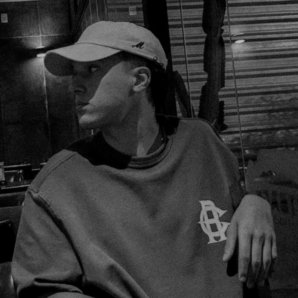 quase preto