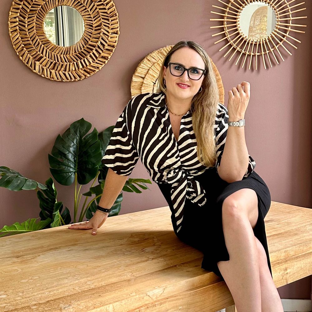 Cyber Like A Girl | Agathe