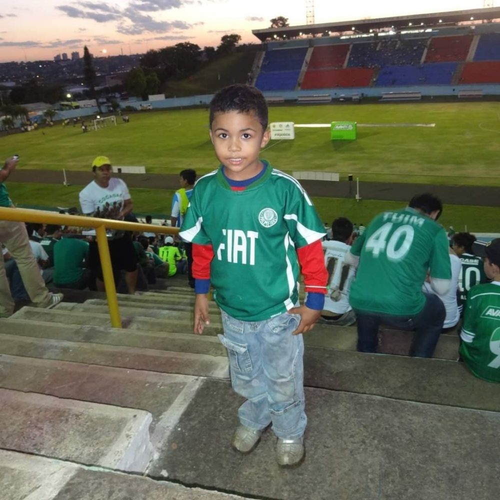 leon_cantarin 
