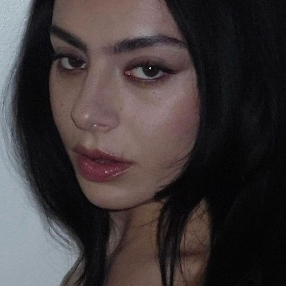 trechos charli xcx 💚