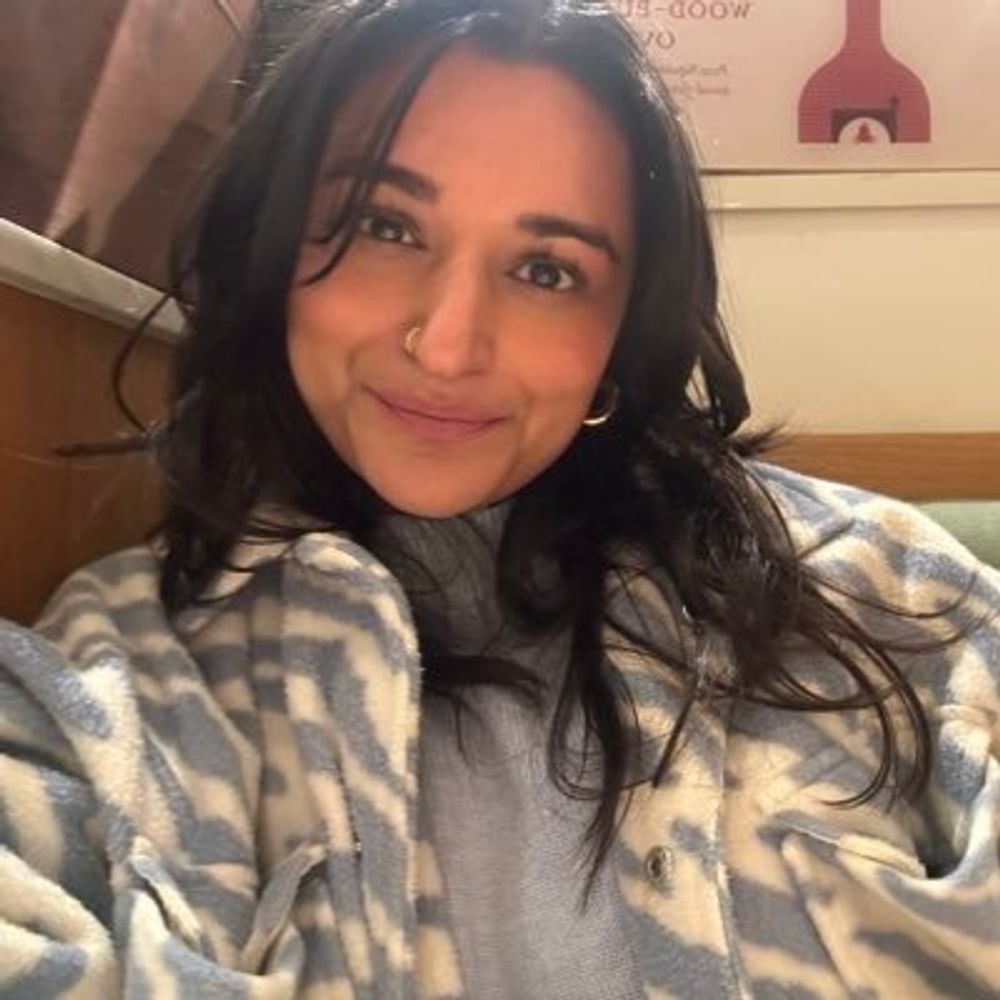 Saira Khan
