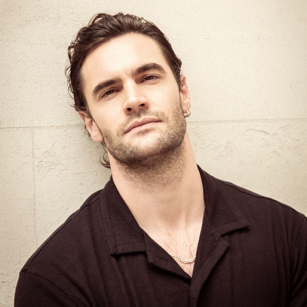 tom bateman updates