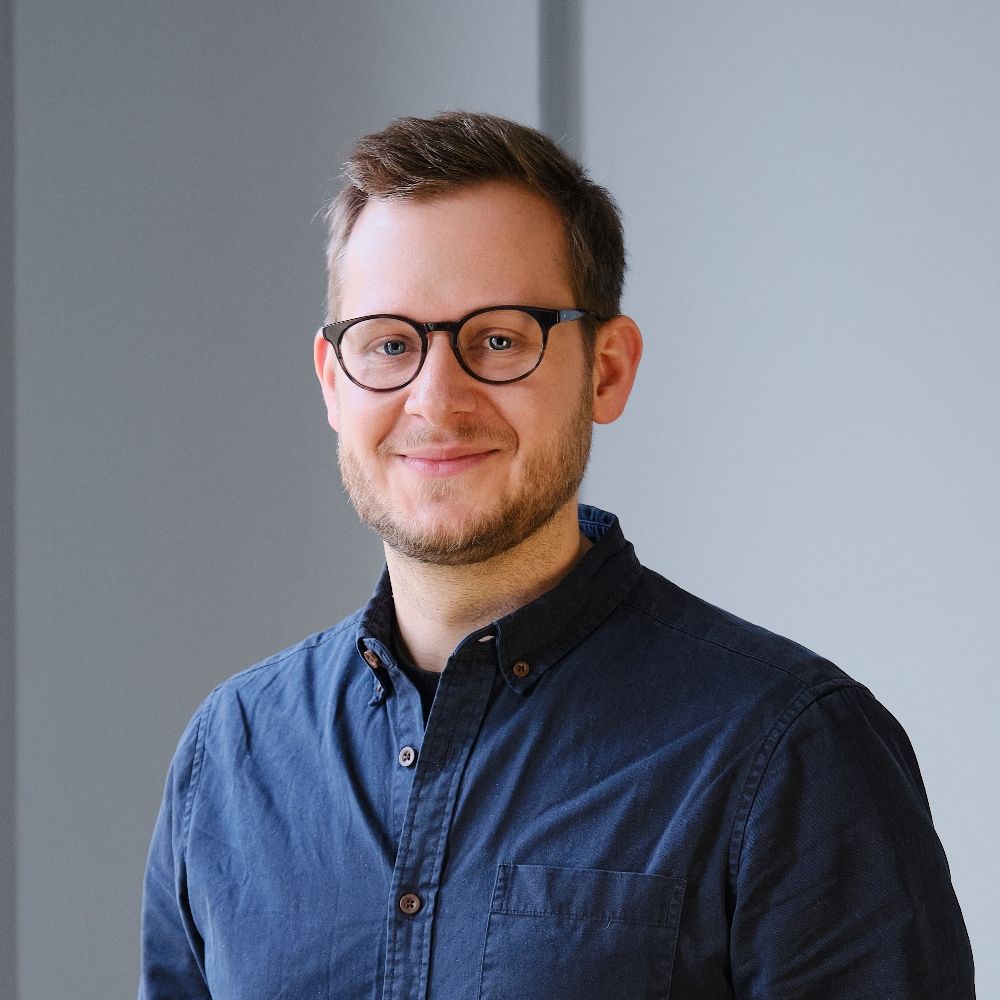 Simon Lübke