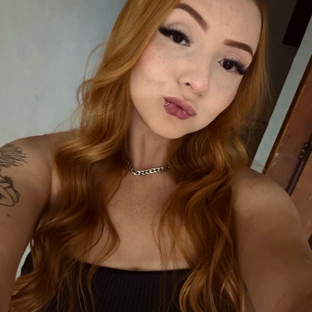 júlia 