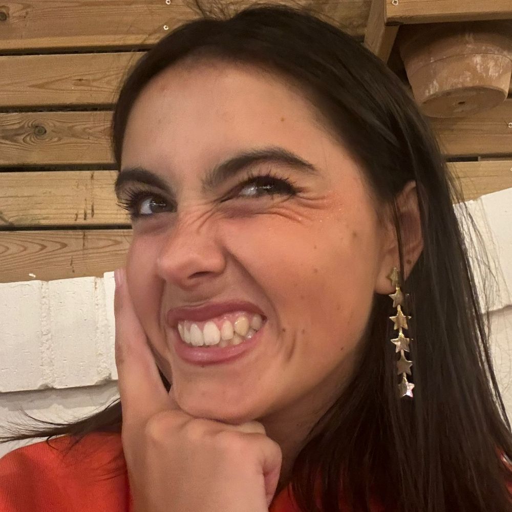⧗