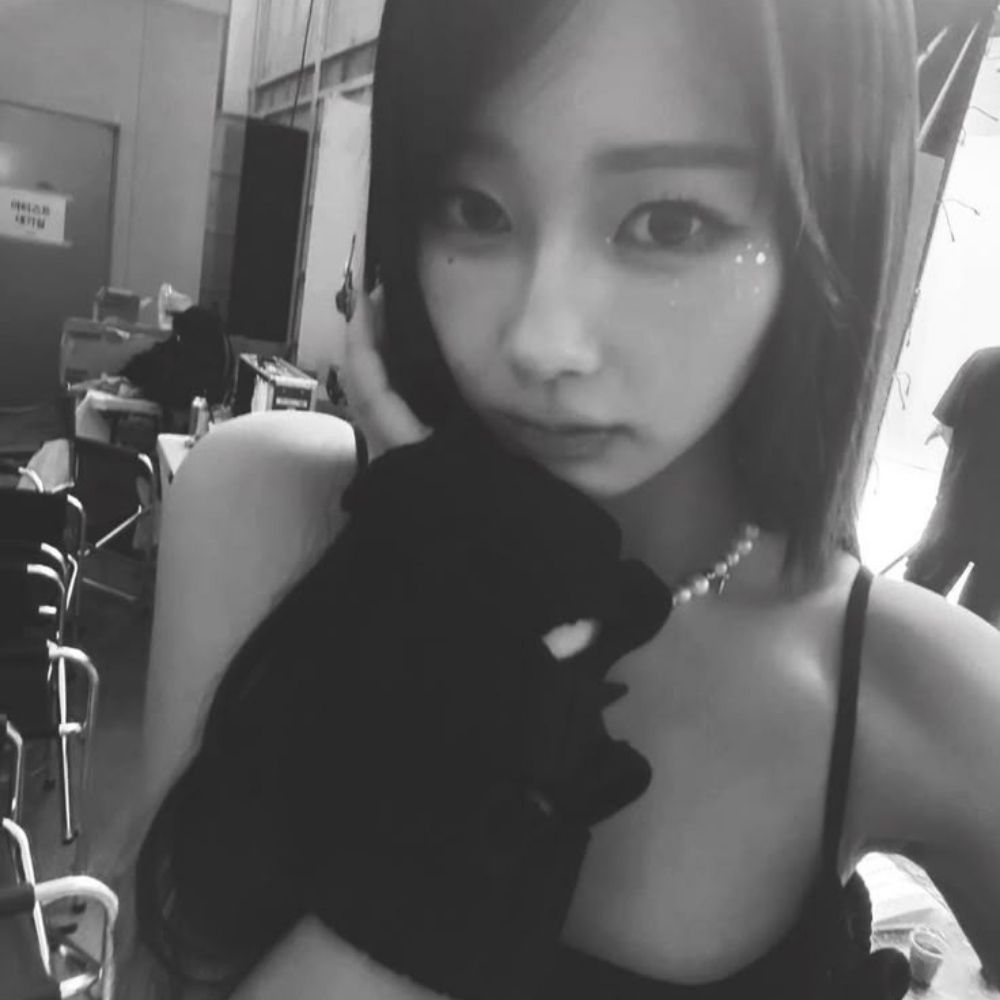jen ♱ 