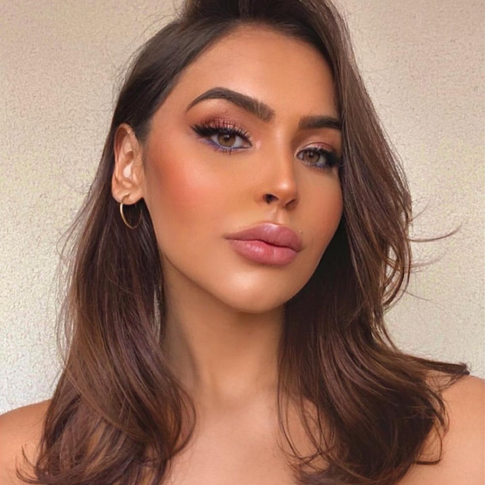 Thaís 
