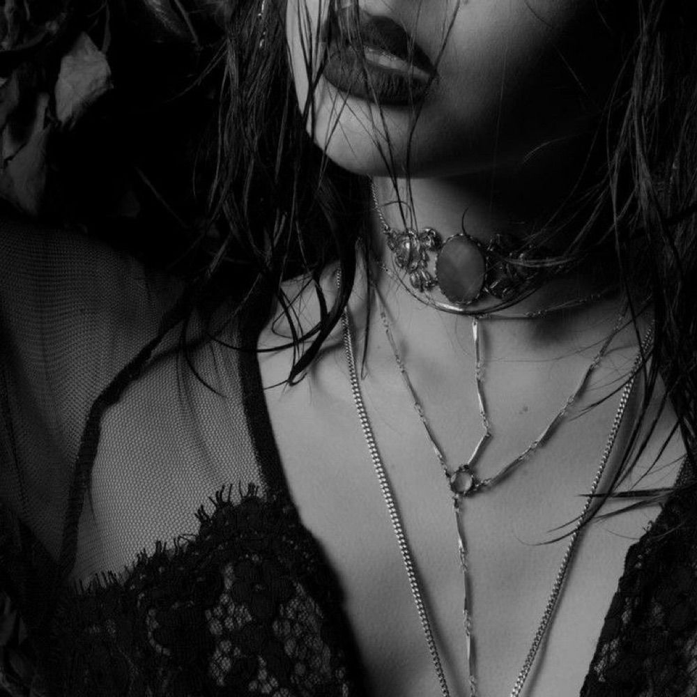 m. ♱ |