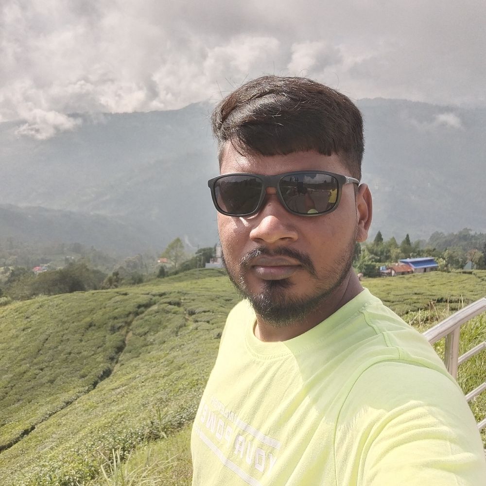 Explore traveller