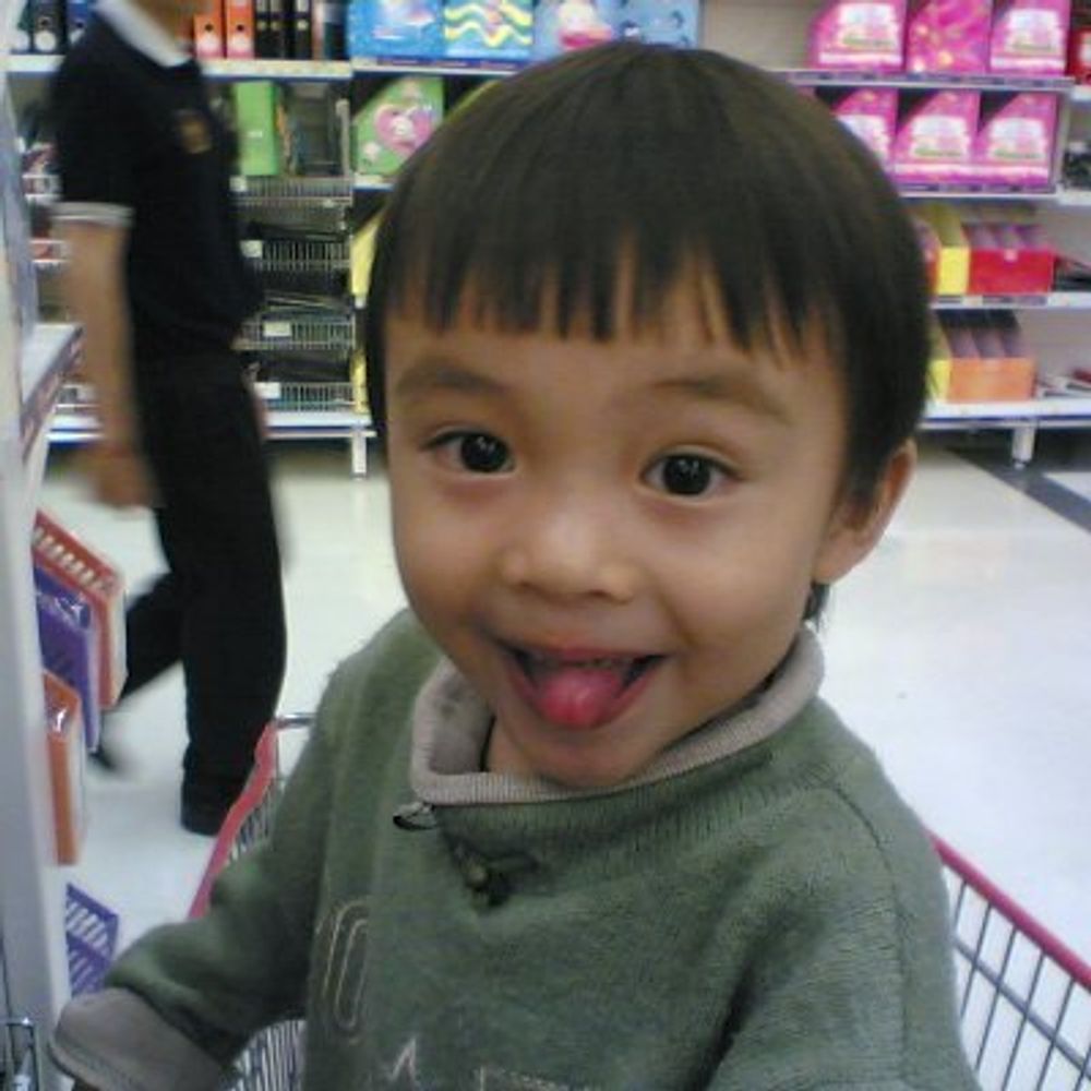 วสุ เอี่ยมละออ
