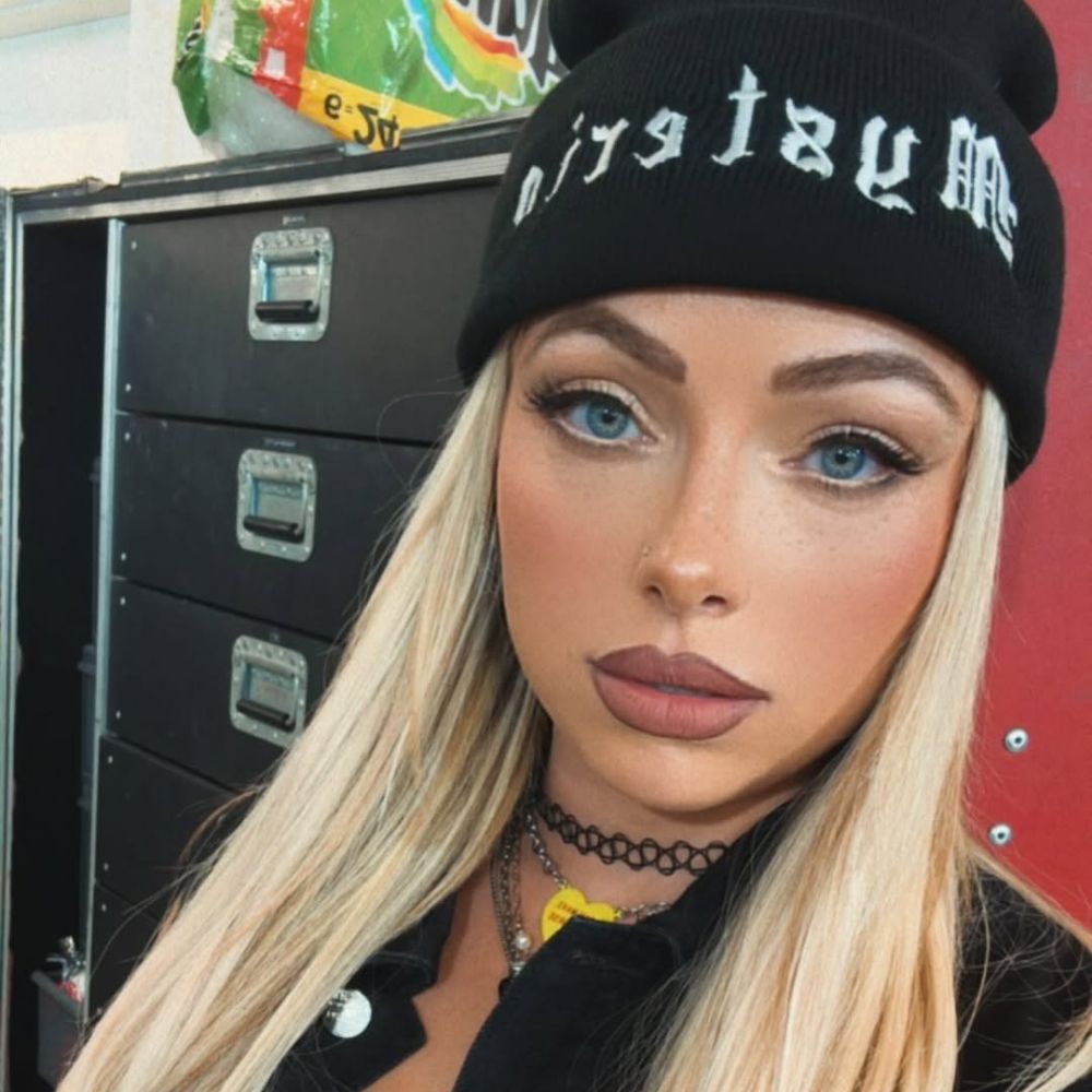 Flirty and dirty. ຊ ┊ NOT YaOnlyLivvOnce