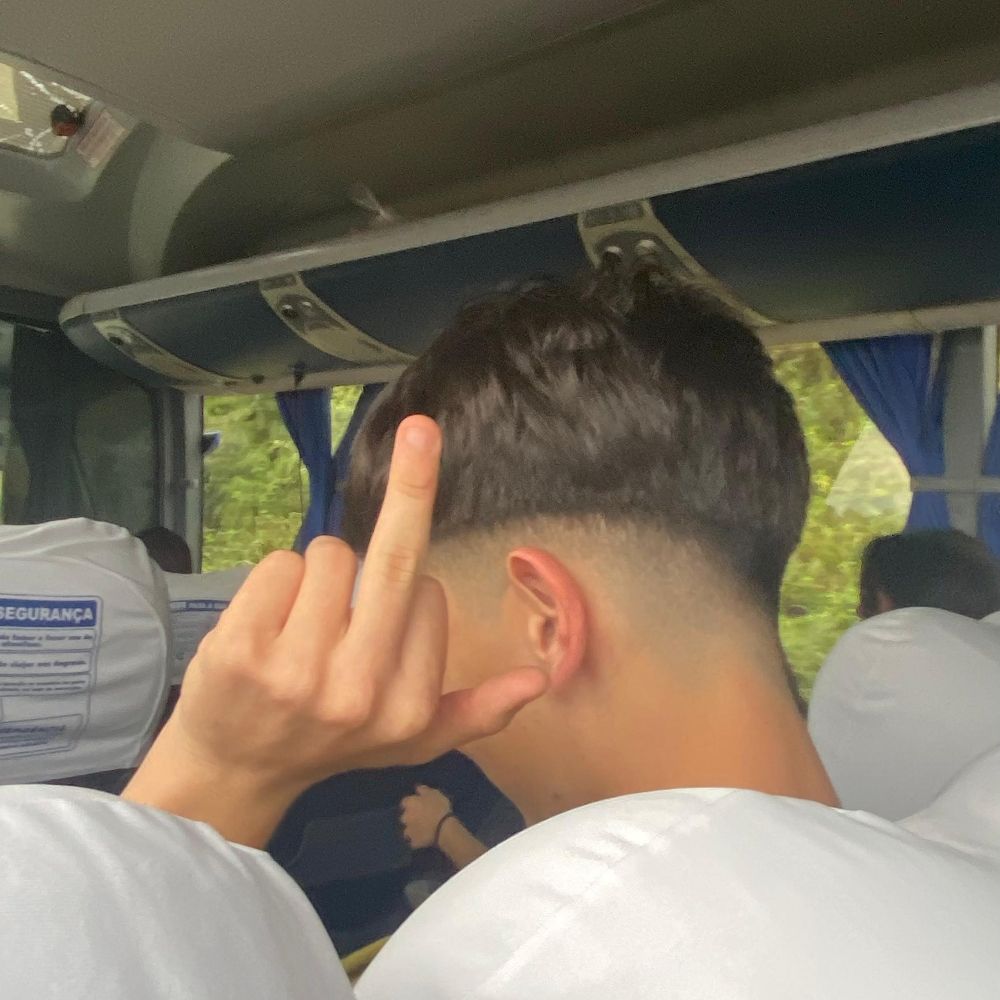 'g