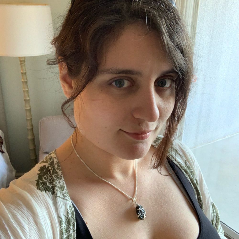 Ellisera