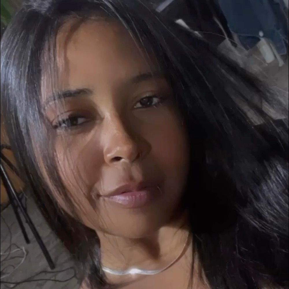 Larissa 