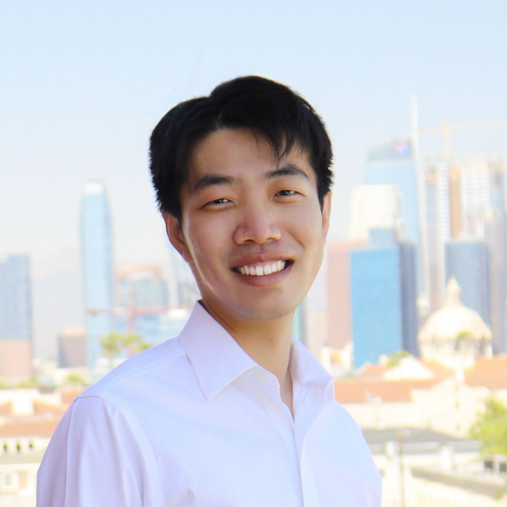 Zeyun Lu 鲁泽沄