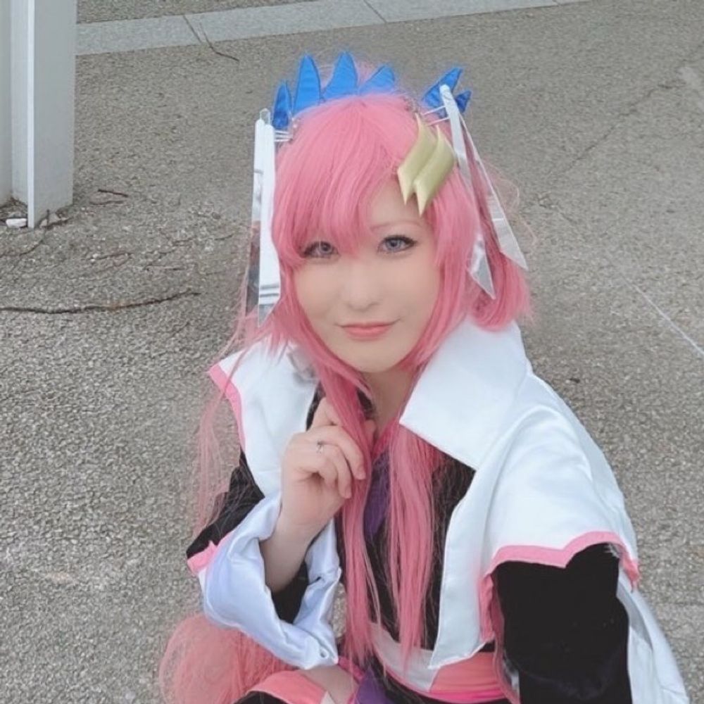 詩依那（しいな）