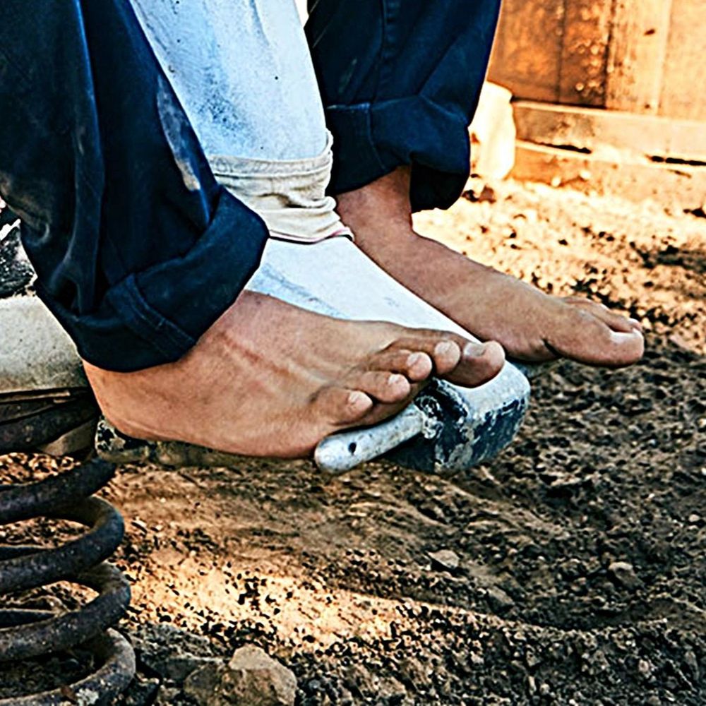 Travis Fimmel Feet
