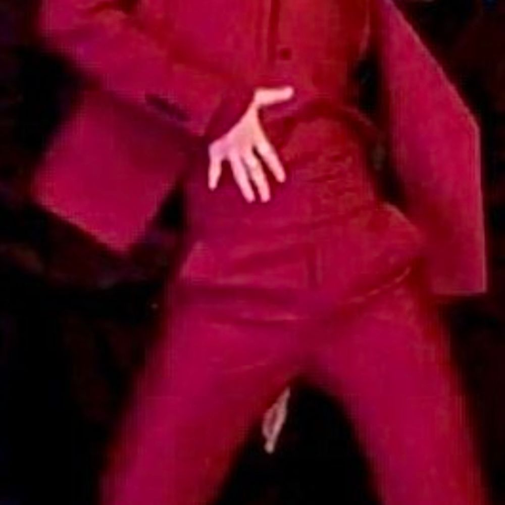 Red Cummerbund