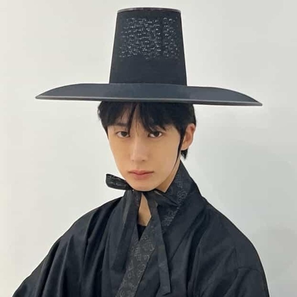 hyungwon.writes.fyi on Bluesky